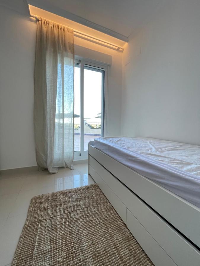 Apartamento Dénia Playa Bagian luar foto