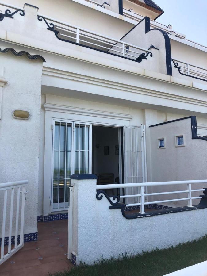 Apartamento Dénia Playa Bagian luar foto